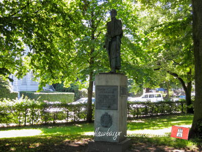 Denkmal mit dem Bildnis des Simón Bolívar.