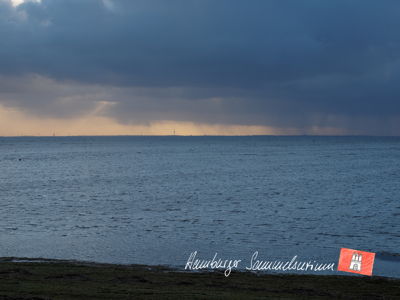 Die Elbmündung zwischen Friedrichskoog und Cuxhaven Die Elbmündung zwischen Friedrichskoog und Cuxhaven
