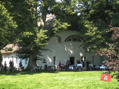 Das Witthüs als letztes Gebäude des ehemaligen Bauernhofs an dieser Stelle. Das Witthüs als letztes Gebäude des ehemaligen Bauernhofs an dieser Stelle.